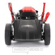 Benzínová sekačka na trávu s pojezdem VeGA 545 SXH 6in1 náhled