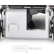 Benzínová sekačka na trávu s pojezdem VeGA 424 SDX 5in1 náhled