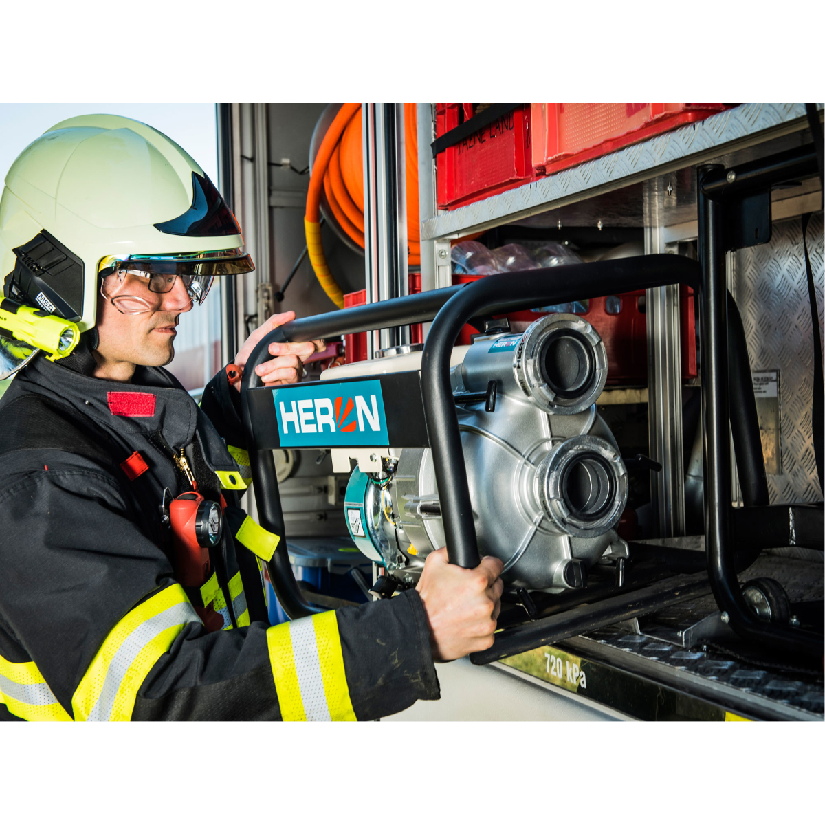 Benzínové čerpadlo Heron EMPH 80 W Náhled