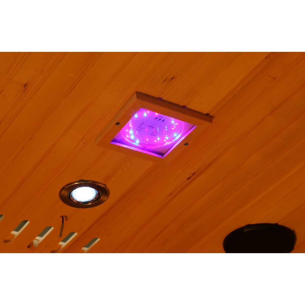 Infrasauna DeLuxe 2200 Carbon - BT Náhled