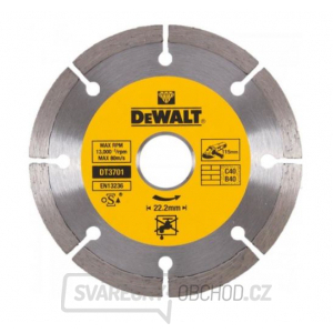 DT3701 Diamantový kotouč ze slinutých karbidů 115x22,2 mm na suché řezání betonu a cihel DeWALT 