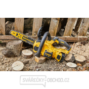 DCM565P1 Aku bezuhlíková řetězová pila 18V, 1x 5,0 Ah XR Li-Ion DeWALT Náhled