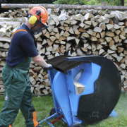 Kolébková pila GWS 700 ECO-2 Kolébková pila GWS 700 ECO-2 náhled