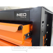 Vybavený montážní vozík 6 zásuvek s nářadím Neo Tools Náhled