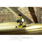 Reflektor LED, nabíjecí s podstavcem, 800lm, Li-ion náhled