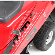 Zahradní traktor VeGA V12577 3in1 HYDRO Zahradní traktor VeGA V12577 3in1 HYDRO náhled