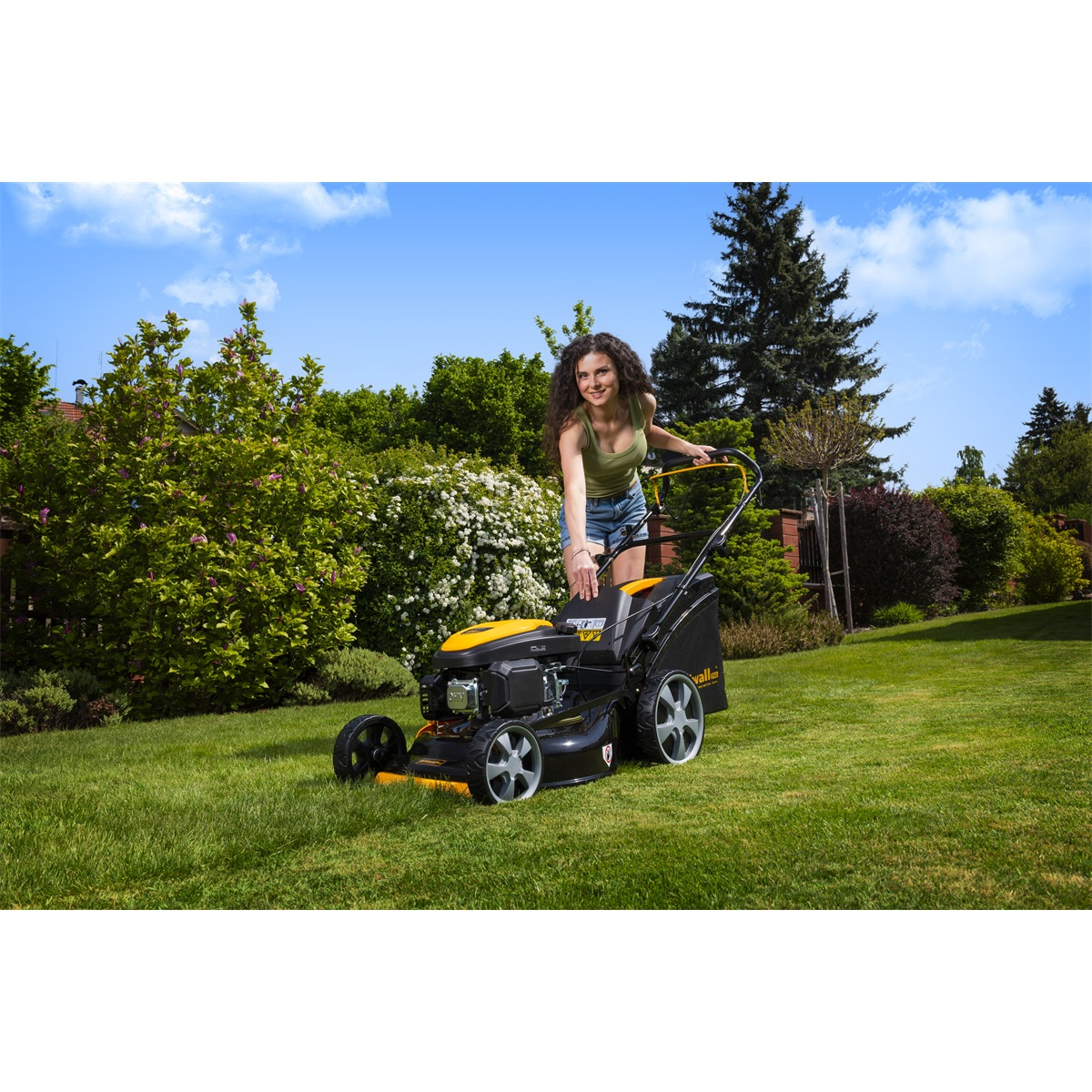 Benzínová sekačka na trávu Riwall PRO RPM 5155 PRO 4v1 s pojezdem Náhled