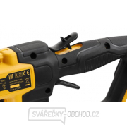 DeWALT Aku plotostřih s dlouhou rukojetí bez akumulátoru a nabíječky, DCMPH566N  DeWALT Aku plotostřih s dlouhou rukojetí bez akumulátoru a nabíječky, DCMPH566N  náhled