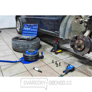 Pojízdný pneumatický měchový zvedák 3t, balonový, 135 - 400 mm Pojízdný pneumatický měchový zvedák 3t, balonový, 135 - 400 mm náhled