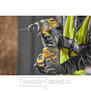 Aku příklepová vrtačka 18V 1x9,0 Ah DeWALT FLEXVOLT ADVANTAGE DCD999X1 náhled