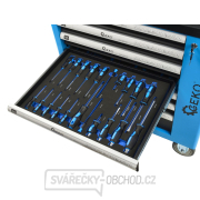 Dílenský montážní vozík vybavený, 243 ks nářadí, 7 zásuvek a skříňka - GEKO G10833 Dílenský montážní vozík vybavený, 243 ks nářadí, 7 zásuvek a skříňka - GEKO G10833 náhled