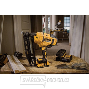 Aku hřebíkovačka bezuhlíková DeWALT 18V DCN660P2 XR Li-Ion 2x5,0Ah Aku hřebíkovačka bezuhlíková DeWALT 18V DCN660P2 XR Li-Ion 2x5,0Ah náhled