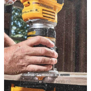 Aku kombinovaná frézka 18V bez aku DeWALT DCW604N Aku kombinovaná frézka 18V bez aku DeWALT DCW604N náhled