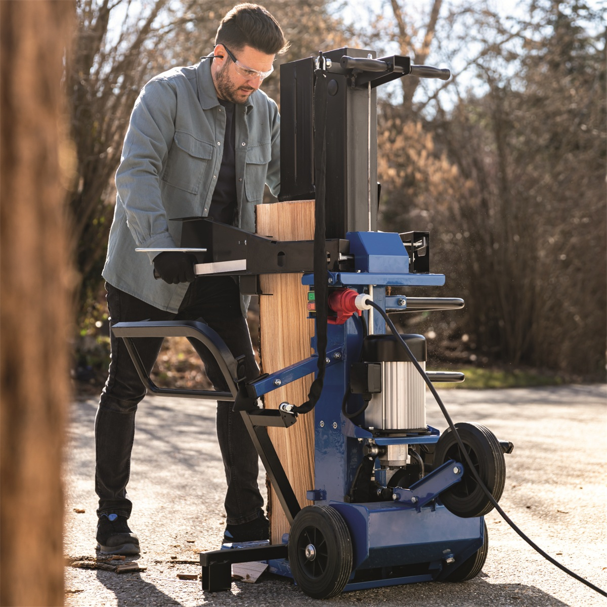 Štípačka na dřevo Scheppach Compact 15 T  Náhled