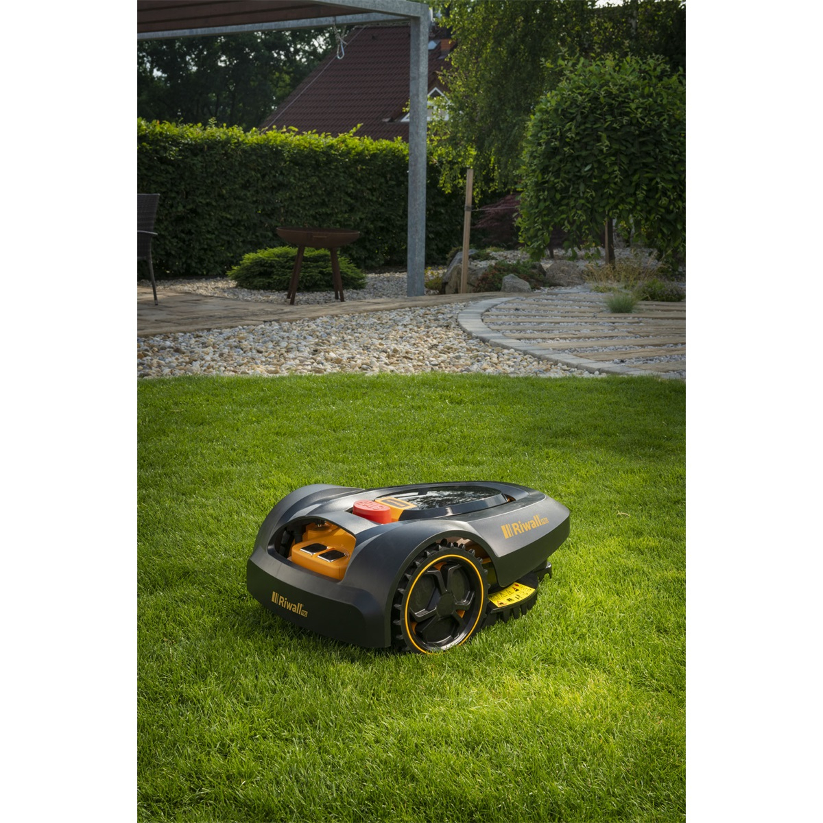 Riwall PRO RRM 600 robotická aku sekačka 600 m2 Náhled