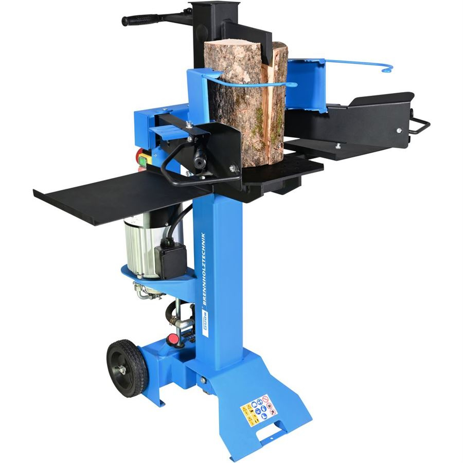 Motor a hydraulika
