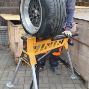 Přenosný stojanový svěrák STRONGBOLD S1 387672 náhled