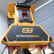 Přenosný stojanový svěrák STRONGBOLD S1 387672 náhled