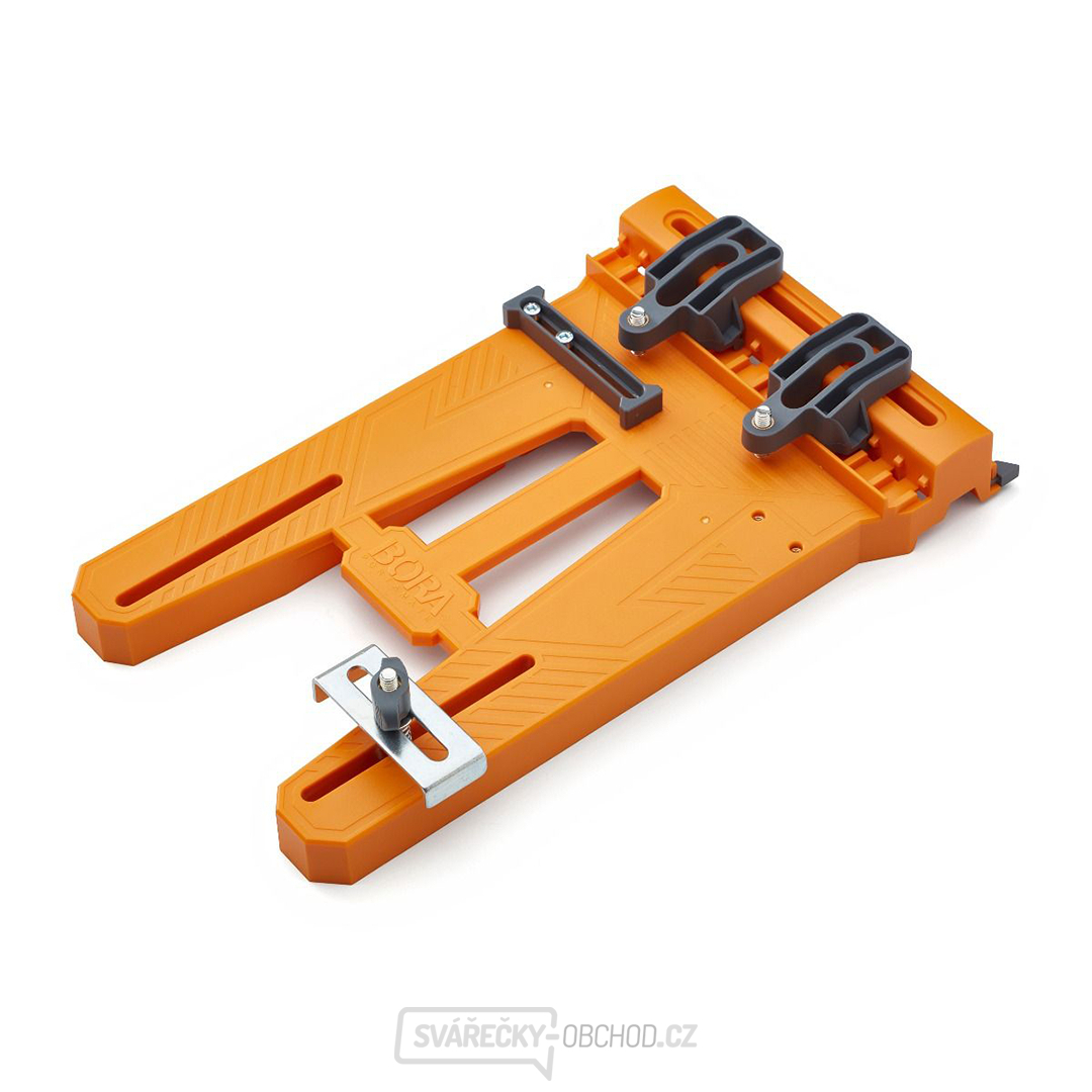 Adaptér pro okružní pilu BORA