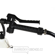 GEKO Postřikovač tlakový zahradní pro agresivní chemii 8L náhled