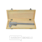 GEKO Měřítko posuvné kovové, 0-150mm x 0,02, dřevěná krabička GEKO Měřítko posuvné kovové, 0-150mm x 0,02, dřevěná krabička gallery main image