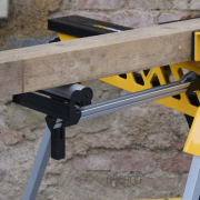 Válečková podpěra pro svěrák STRONGBOLD náhled