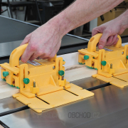 Posuvný a přítlačný přípravek MICROJIG GRR-RIPPER GR-200 s nastavitelnou stabilizační deskou Posuvný a přítlačný přípravek MICROJIG GRR-RIPPER GR-200 s nastavitelnou stabilizační deskou náhled