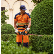 Akumulátorové nůžky na živý plot CRAMER 82HD62 (Dodáváno bez baterie a nabíječky) náhled