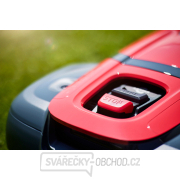 Robotická sekačka na trávu CRAMER AiConic 4 RTK náhled