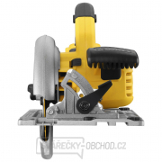 Aku bezuhlíková kotoučová pila DeWALT DCS572P2 se základnou pro lištu Náhled