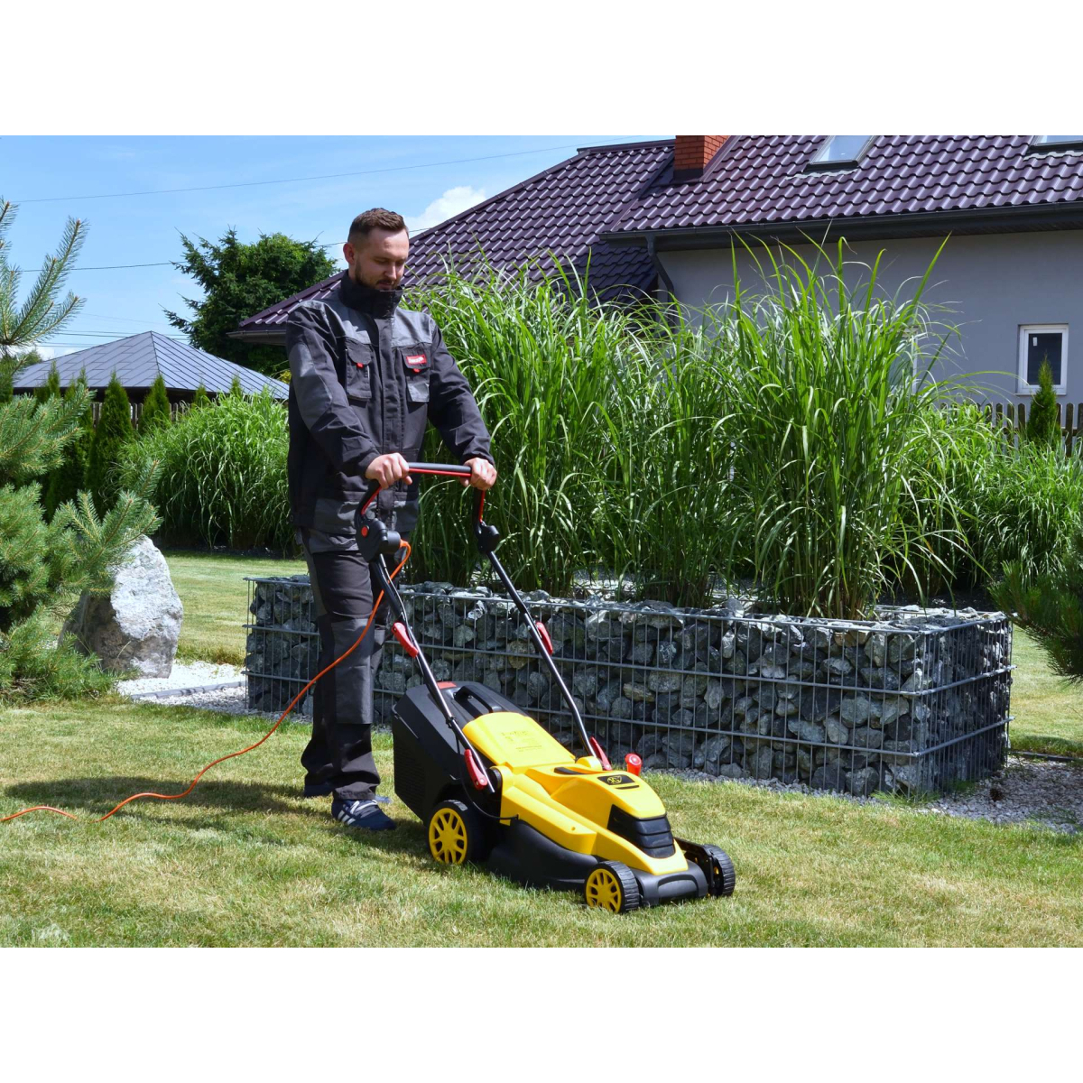 Sekačka na trávu STRONG Geko G83028, 38 cm  Náhled
