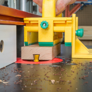 Sada rybinových svěrek MICROJIG MATCHFIT PRO s frézou a příslušenstvím náhled