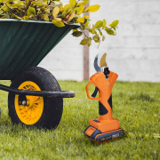 Solight akumulátorové zahradní nůžky náhled