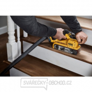Aku bezuhlíková pásová bruska 18V bez aku DeWALT DCW220N náhled