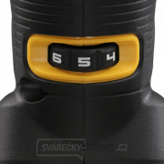 Aku přímočará pila 18V bez aku DeWALT DCS335N Aku přímočará pila 18V bez aku DeWALT DCS335N náhled