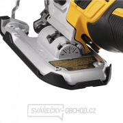 Aku přímočará pila 18V bez aku DeWALT DCS335N Aku přímočará pila 18V bez aku DeWALT DCS335N náhled