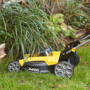 Aku sekačka s pojezdem 2xV20 18V 2x4,0Ah Stanley FatMax SFMCMWS251M Aku sekačka s pojezdem 2xV20 18V 2x4,0Ah Stanley FatMax SFMCMWS251M náhled