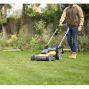 Aku sekačka s pojezdem 2xV20 18V bez aku Stanley FatMax SFMCMWS251B Aku sekačka s pojezdem 2xV20 18V bez aku Stanley FatMax SFMCMWS251B náhled