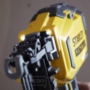 Aku hřebíkovačka V20 18V 2x2,0Ah Stanley FatMax SFMCN616D2K náhled