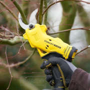 Aku nůžky na větve V20 18V bez aku Stanley FatMax SFMCPP32B Aku nůžky na větve V20 18V bez aku Stanley FatMax SFMCPP32B náhled