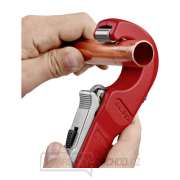 Nástroj na řezání trubek KNIPEX TubiX® 90 31 02 BK náhled