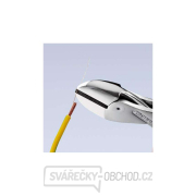 Kompaktní kleště na štípání drátu s velkým převodem KNIPEX X-Cut® 73 06 160 náhled