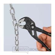 Vánoční balení klešťový klíč 180 mm, Knipex 86 01 180 XMAS - leštěná hlava, plastové návleky. Christmas náhled