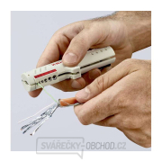 Odizolovací nástroj 125 mm na datové kabely Knipex 16 65 125 SB náhled