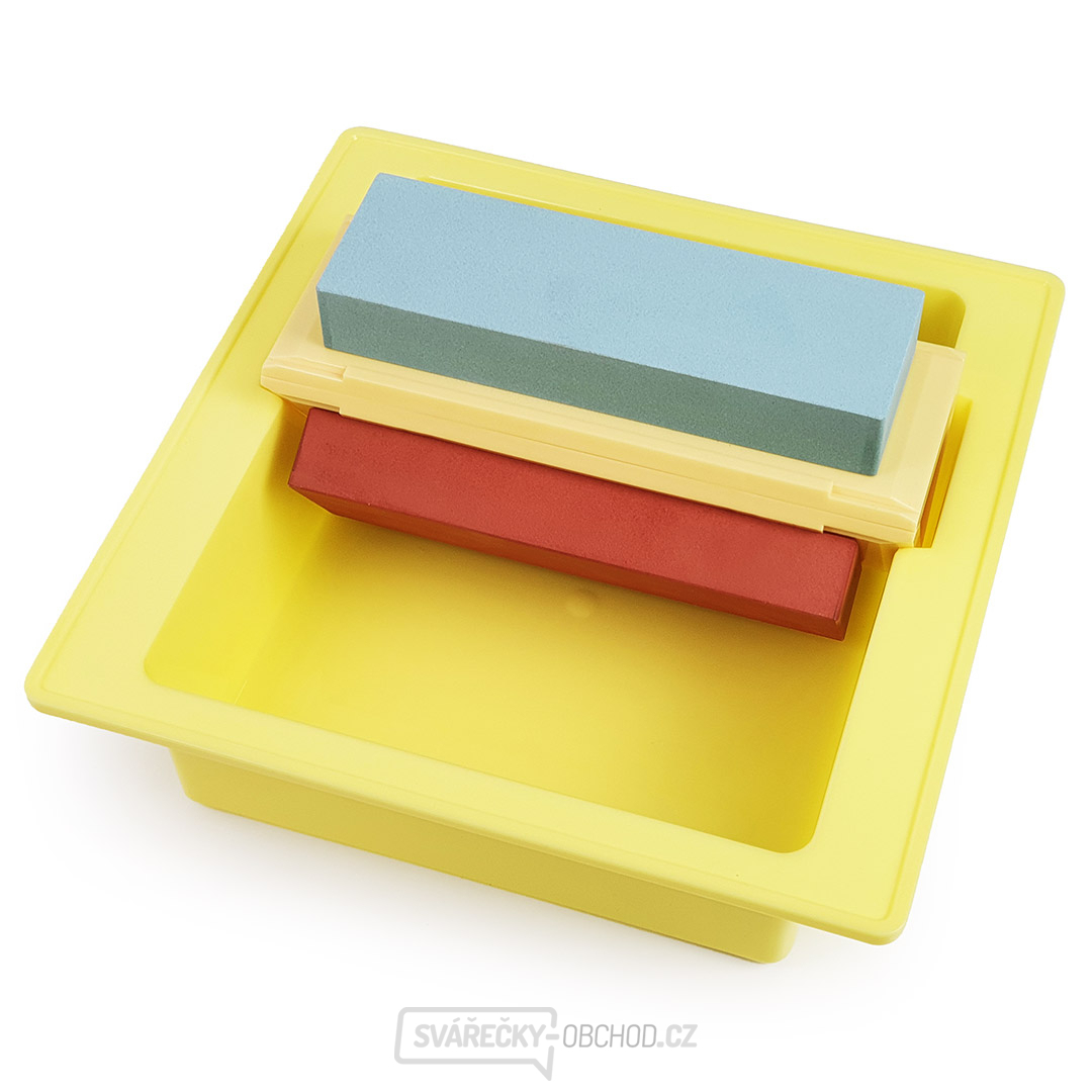 Sada japonských brusných kamenů SK11 s vaničkou - zrnitost 220, 1000 a 3000