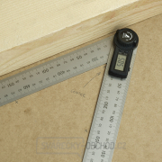 Digitální úhloměr a pravítko SHINWA Digitální úhloměr a pravítko SHINWA náhled