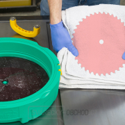 Sada na čištění bitů, fréz a pilových kotoučů MICROJIG BLADECLEAN Sada na čištění bitů, fréz a pilových kotoučů MICROJIG BLADECLEAN náhled