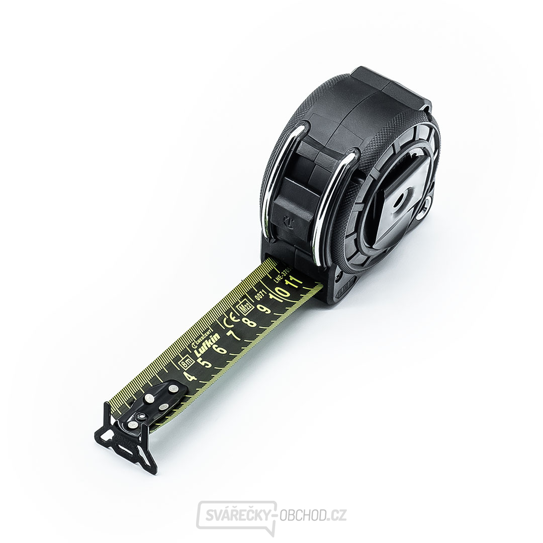 Svinovací metr CRESCENT LUFKIN Shockforce – 8 m