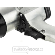 Pneumatický klíč 1/2 + nástrčné hlavice (5) Pneumatický klíč 1/2 + nástrčné hlavice (5) náhled