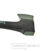 Štípací sekera 28